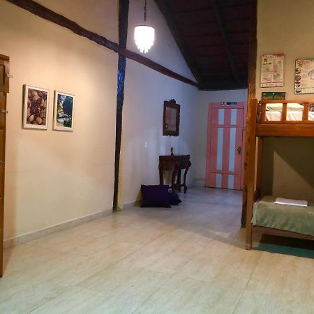Hostel Rua Direita Pirenópolis Екстериор снимка