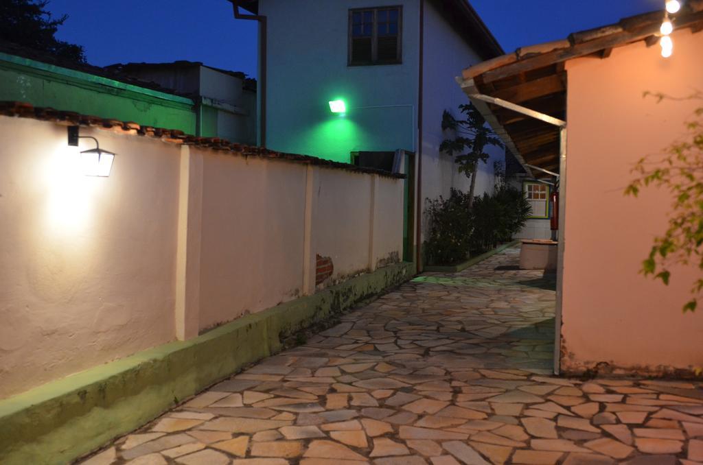 Hostel Rua Direita Pirenópolis Екстериор снимка
