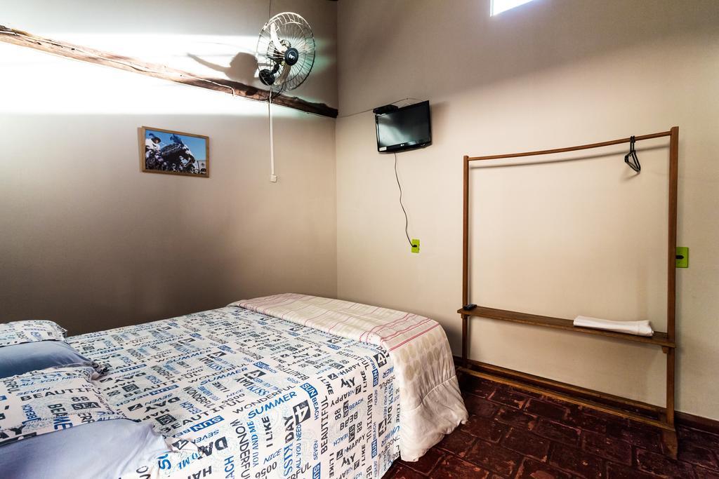 Hostel Rua Direita Pirenópolis Екстериор снимка